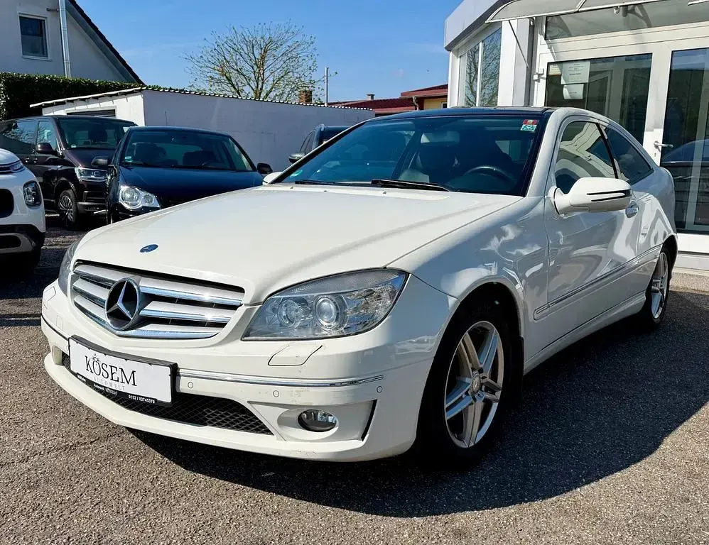 Gebraucht Mercedes CLC220 150 PS (110 kW) 2010 Weiß Coupé