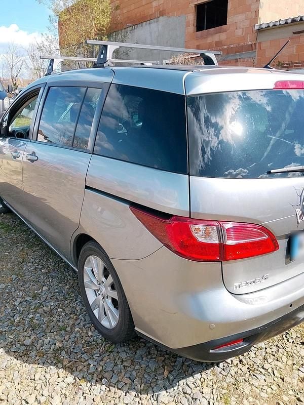Gebraucht Mazda 5 116 PS (85 kW) 2011 Silber Van / Kleinbus