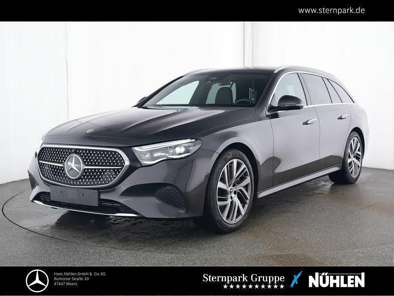 Grau Gebraucht 2024 Mercedes E300 Kombi | 47.900 € (Guter Preis) - Bild 1/4