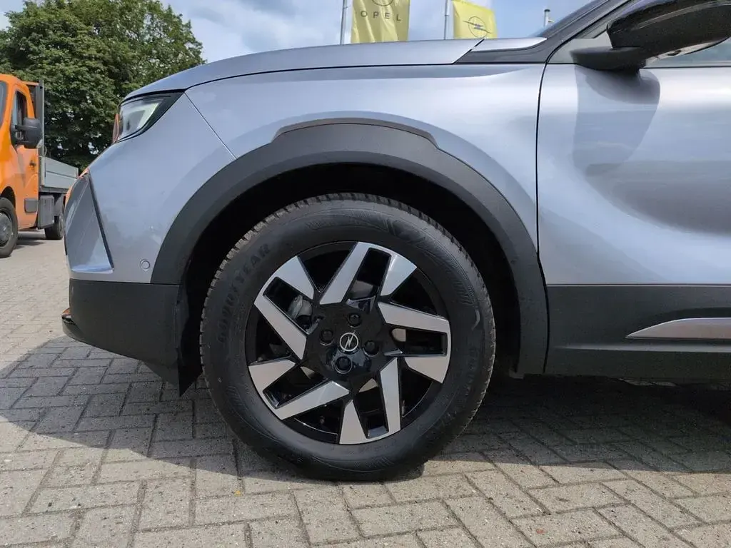 Gebraucht Opel Mokka GS Line 136 PS (100 kW) 2024 Lack grau artense/typ aussenve SUV