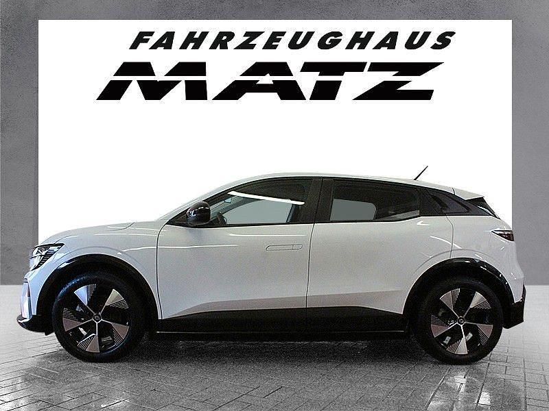 Gebraucht Renault Megane E-Tech Equilibre 96 kW (131 PS) 2022 Weiß Limousine