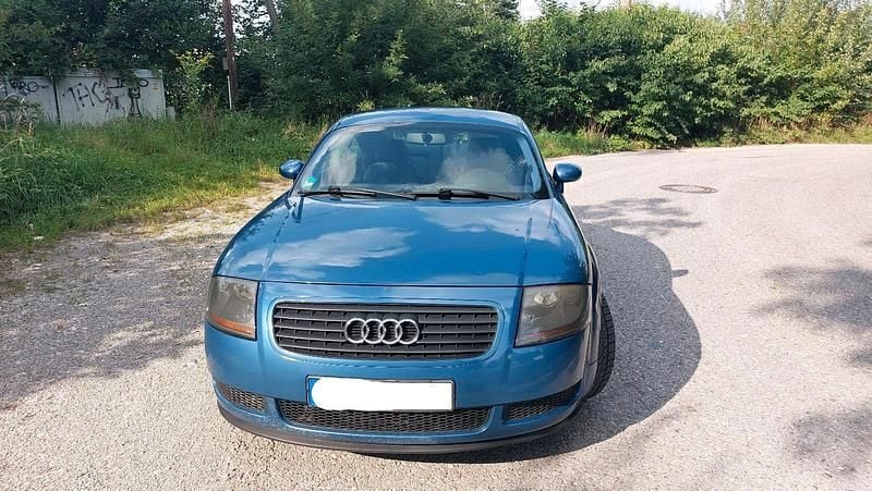 Blau Gebraucht 1999 Audi TT Coupé | 2.500 € - Bild 1/4