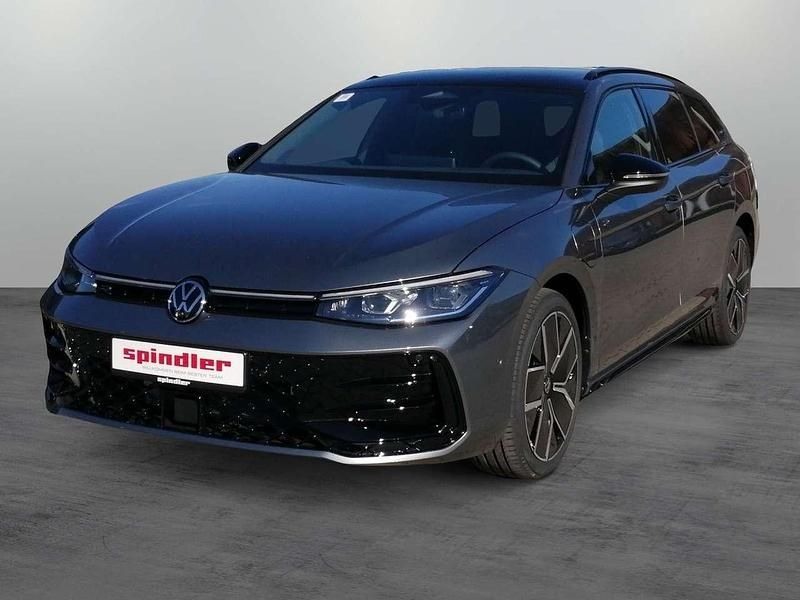 Gebraucht VW Passat R-line 177 PS (130 kW) 2026 Diabasgrau metallic Kombi