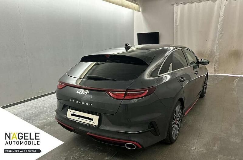 Gebraucht Kia ProCeed GT GT 204 PS (150 kW) 2023 Grau Kleinwagen