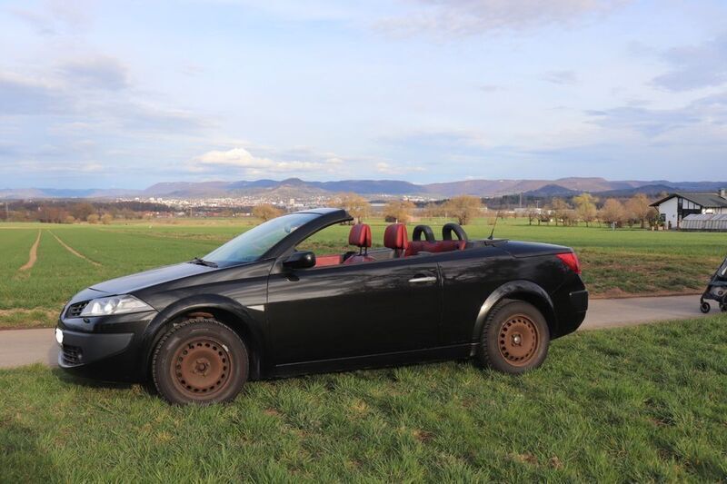 Schwarz Gebraucht 2006 Renault Mégane Cabriolet Dynamique Cabrio | 2.000 € (Fairer Preis) - Bild 1/4