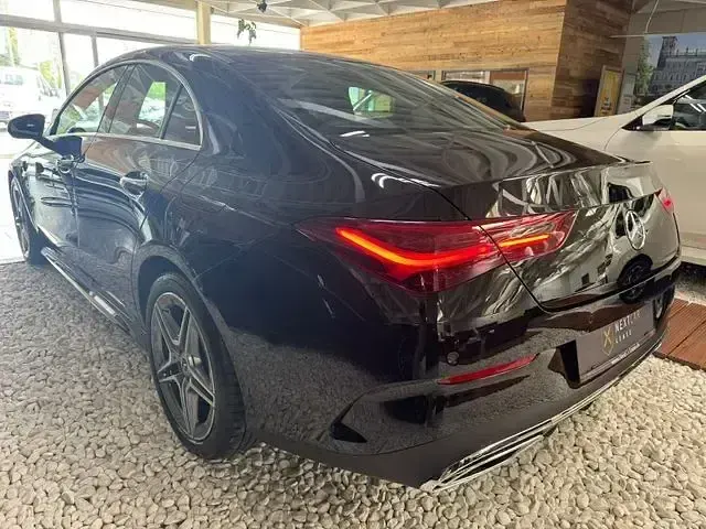 Gebraucht Mercedes CLA220 AMG 190 PS (139 kW) 2024 Schwarz Coupé