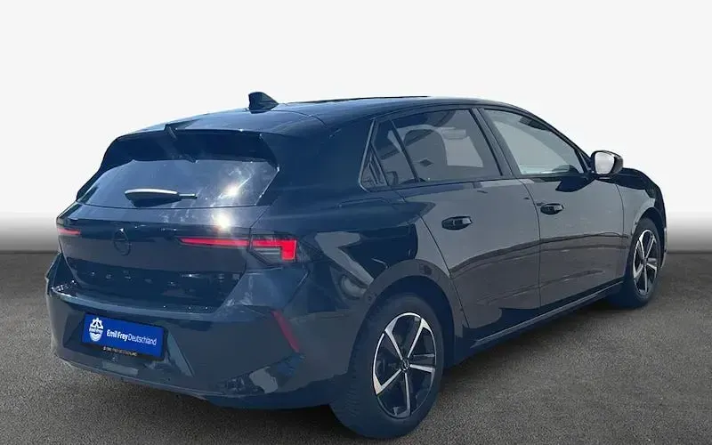 Gebraucht Opel Astra 131 PS (96 kW) 2025 Karbon schwarz metallic (metallic) Kleinwagen