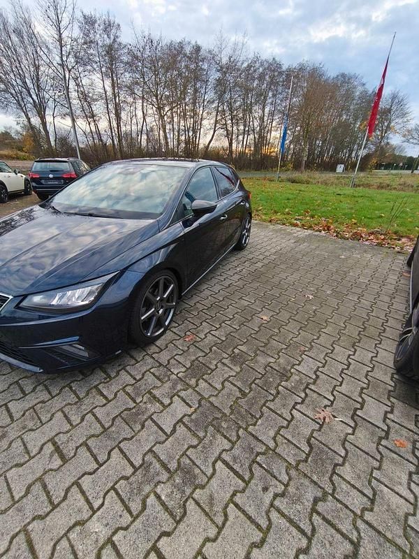 Gebraucht Seat Ibiza FR 110 PS (80 kW) 2023 Blau Kleinwagen