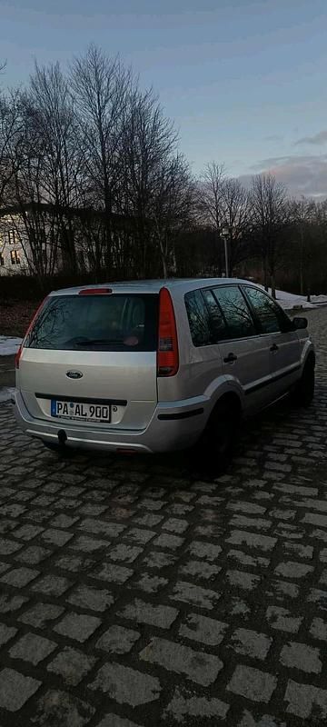 Gebraucht Ford Fusion 80 PS (58 kW) 2004 Grau Kleinwagen