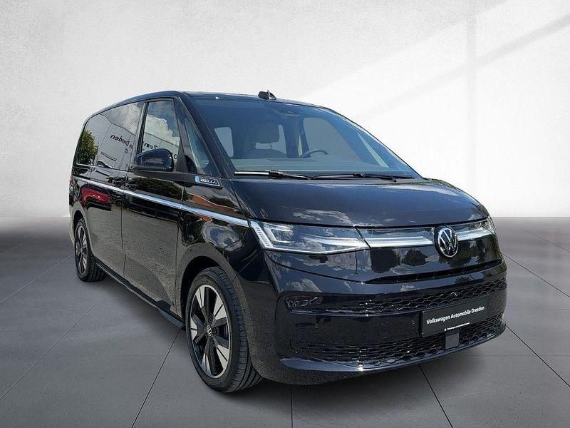 Usata VW Multivan Style 177 CV (130 kW) 2025 Nero Monovolume