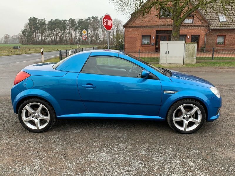 Verkauft Opel Tigra 1.8 Sport 2.Hand T., gebraucht 2006, 101.343 km in ...