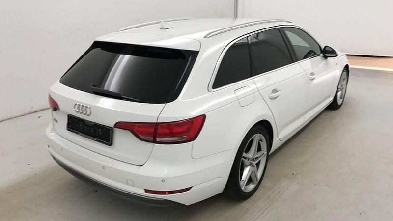 Gebraucht Audi A4 S-Line 150 PS (110 kW) 2018 Weiß Kombi