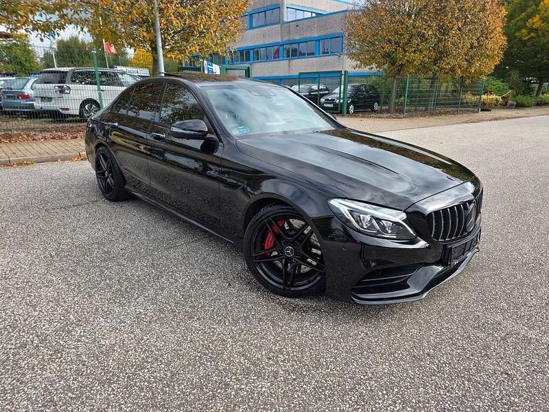 Schwarz Gebraucht 2016 Mercedes C63 AMG AMG Limousine | 35.999 € (Teuer) - Bild 1/4