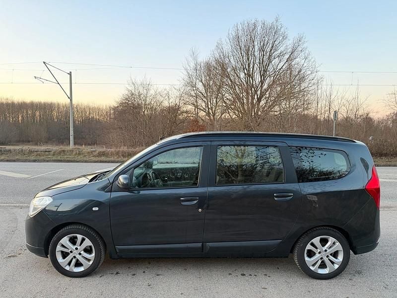 Gebraucht Dacia Lodgy 108 PS (79 kW) 2014 Grau Van / Kleinbus