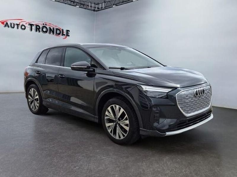 Gebraucht Audi Q4 e-tron Ambiente 150 kW (204 PS) 2023 Schwarz SUV