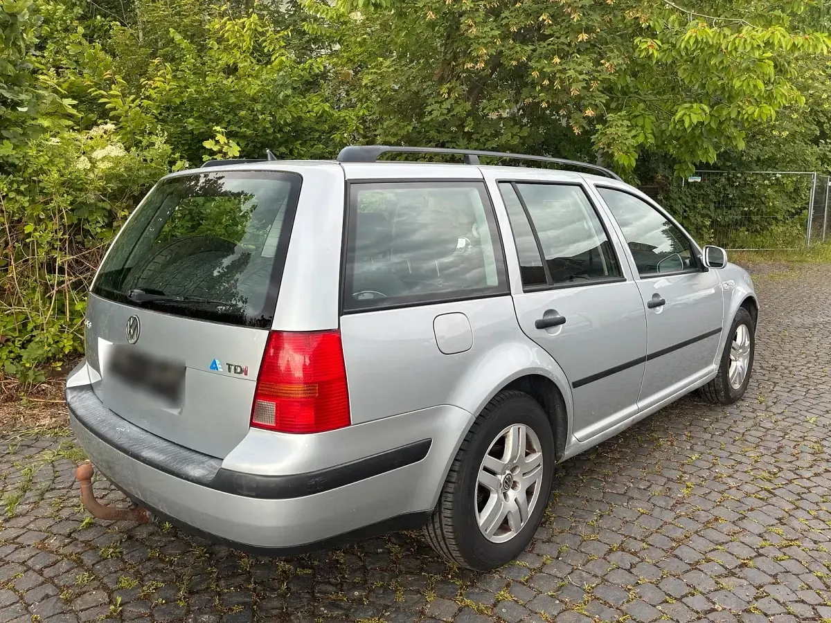 Gebraucht VW Golf IV 101 PS (74 kW) 2004 Silber Kombi