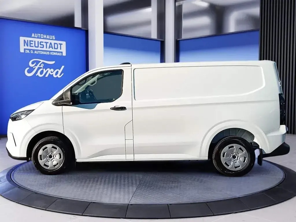Nowe Ford Transit Custom Trend 110 KM (80 kW) 2025 Biały Pickup