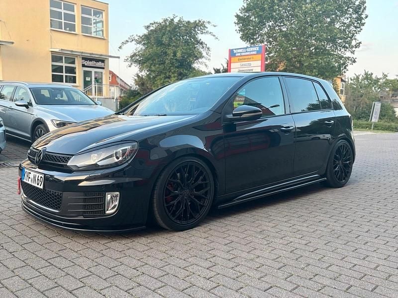 Schwarz Gebraucht 2011 VW Golf VI GTI Kleinwagen | 10.000 € (Etwas zu teuer) - Bild 1/4