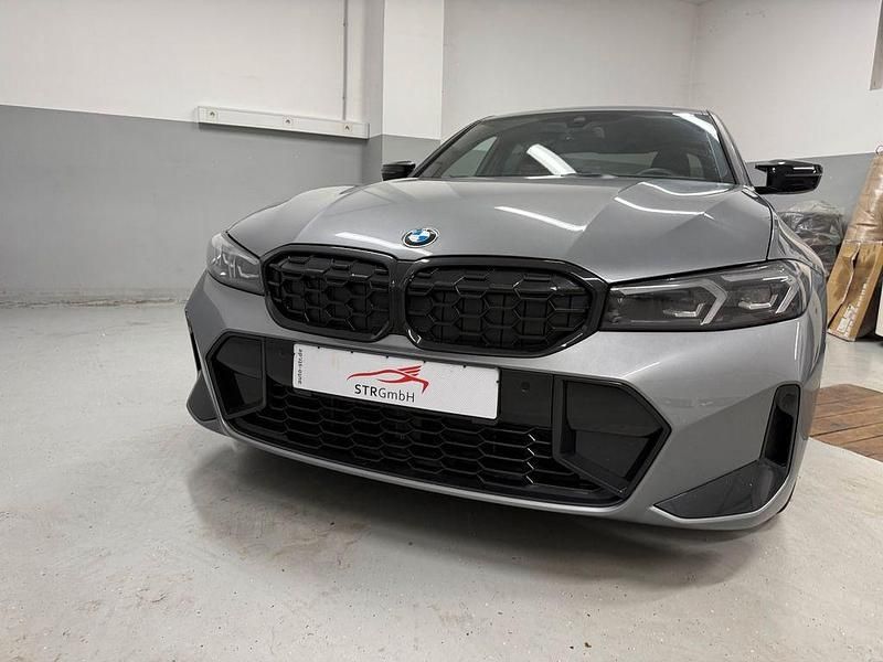 Grau Gebraucht 2024 BMW M340 M Sport Limousine | 63.000 € - Bild 1/4