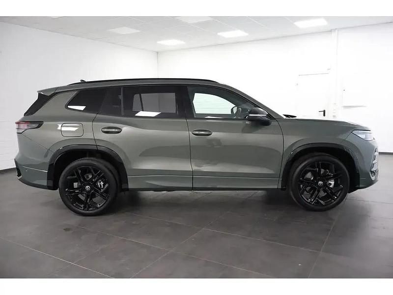 Gebraucht VW Tayron Style 142 PS (104 kW) 2026 Grün SUV