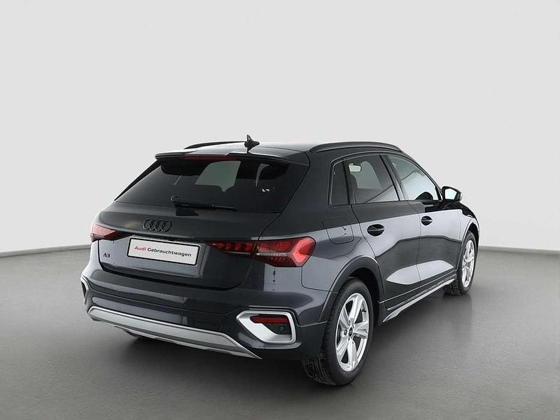 Gebraucht Audi A3 204 PS (150 kW) 2025 Manhattangrau metallic Kombi
