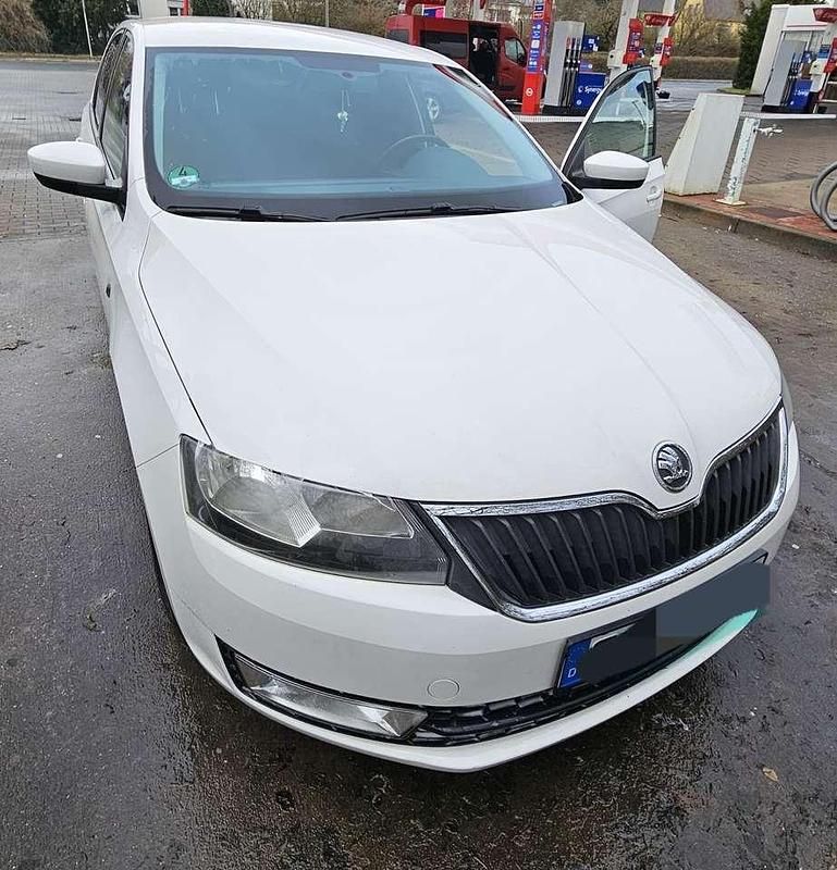 Gebraucht Skoda Rapid Ambition 86 PS (63 kW) 2014 Kleinwagen
