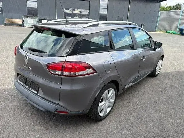 Gebraucht Renault Clio GrandTour Dynamique 73 PS (53 kW) 2015 Grau Kombi