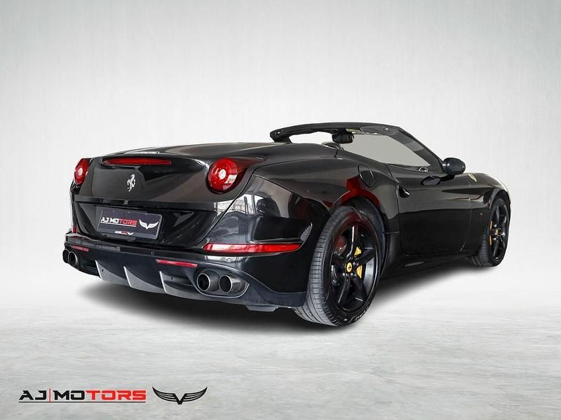 Gebraucht Ferrari California 560 PS (411 kW) 2017 Schwarz Cabrio