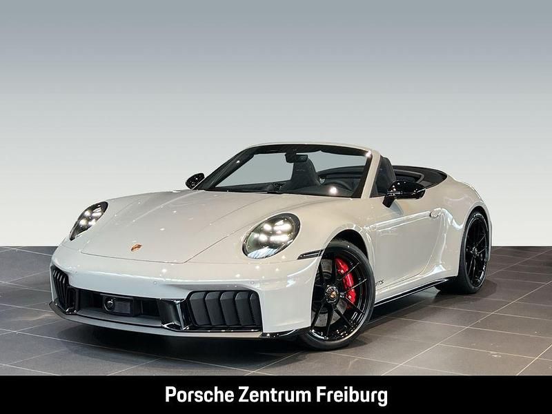 Weiß Neu 2025 Porsche 911 Carrera 4 GTS Cabrio | 224.220 € (Fairer Preis) - Bild 1/4