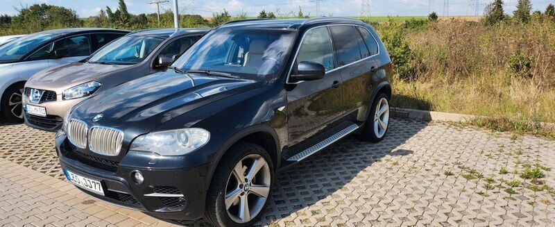 Schwarz Gebraucht 2010 BMW X5 Sport Line SUV | 13.550 € (Fairer Preis) - Bild 1/4