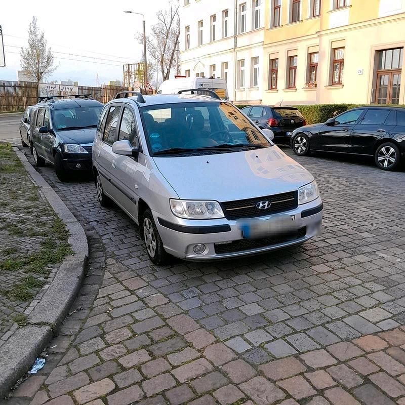 Second-hand Hyundai Matrix 120 CP (88 kW) 2007 Gri Monovolum