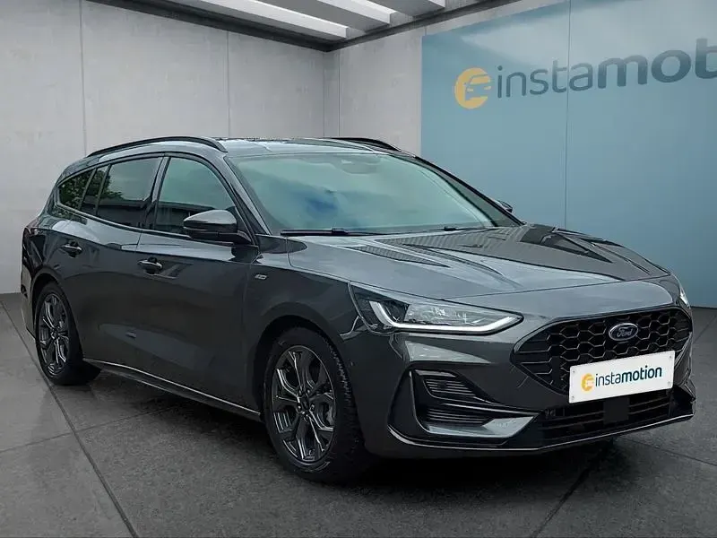 Gebraucht Ford Focus 155 PS (114 kW) 2025 Grau Kombi
