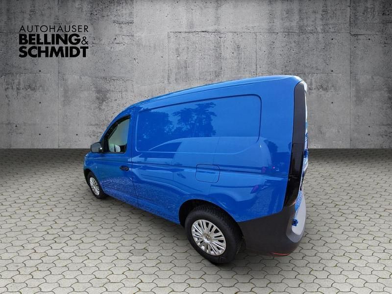 Gebraucht VW Caddy 102 PS (75 kW) 2022 Enzianblau Van / Kleinbus