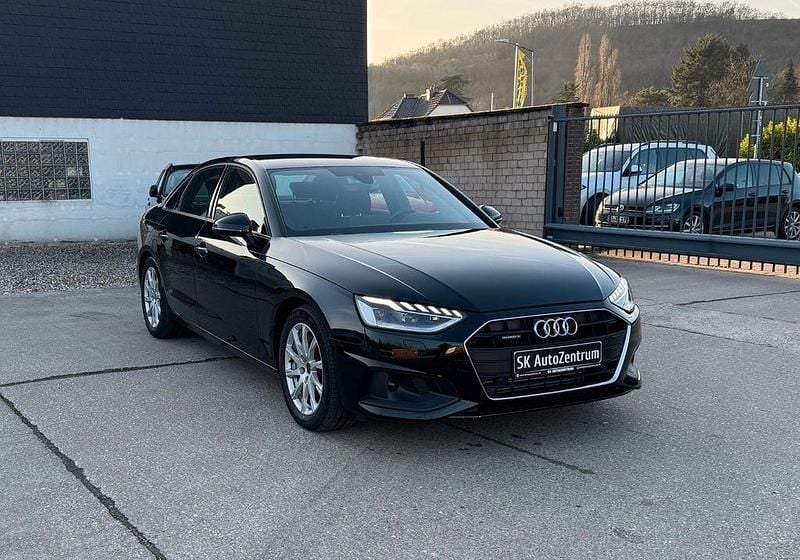 Gebraucht Audi A4 Comfort 204 PS (150 kW) 2024 Schwarz Limousine
