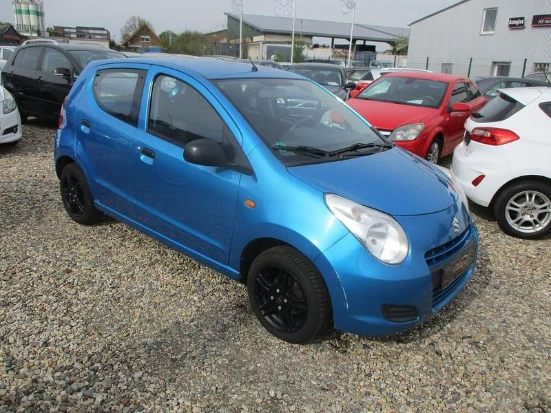 Gebraucht Suzuki Alto 68 PS (50 kW) 2014 Blau Kleinwagen
