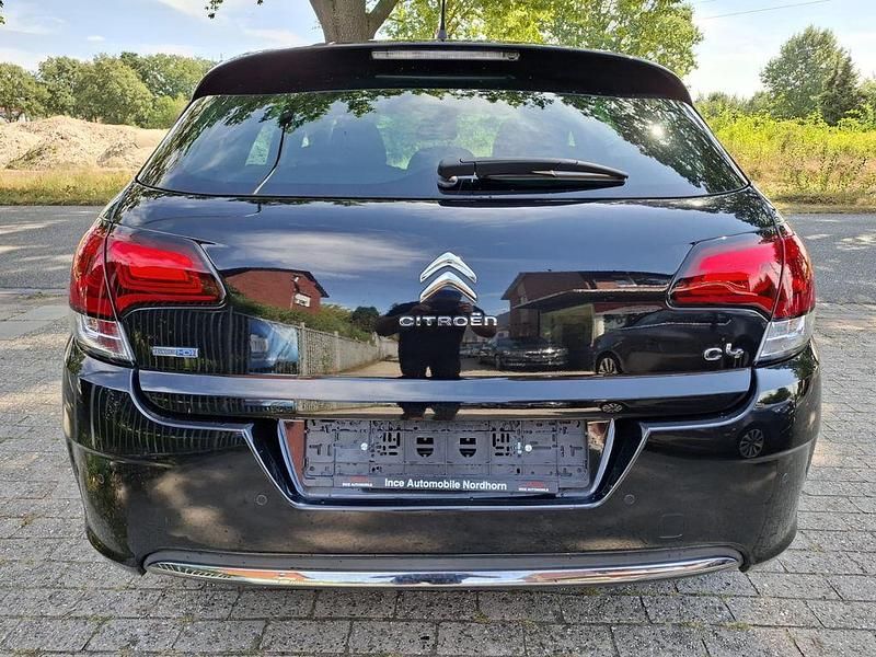 Gebraucht Citroën C4 SELECTION 99 PS (72 kW) 2016 Schwarz Limousine