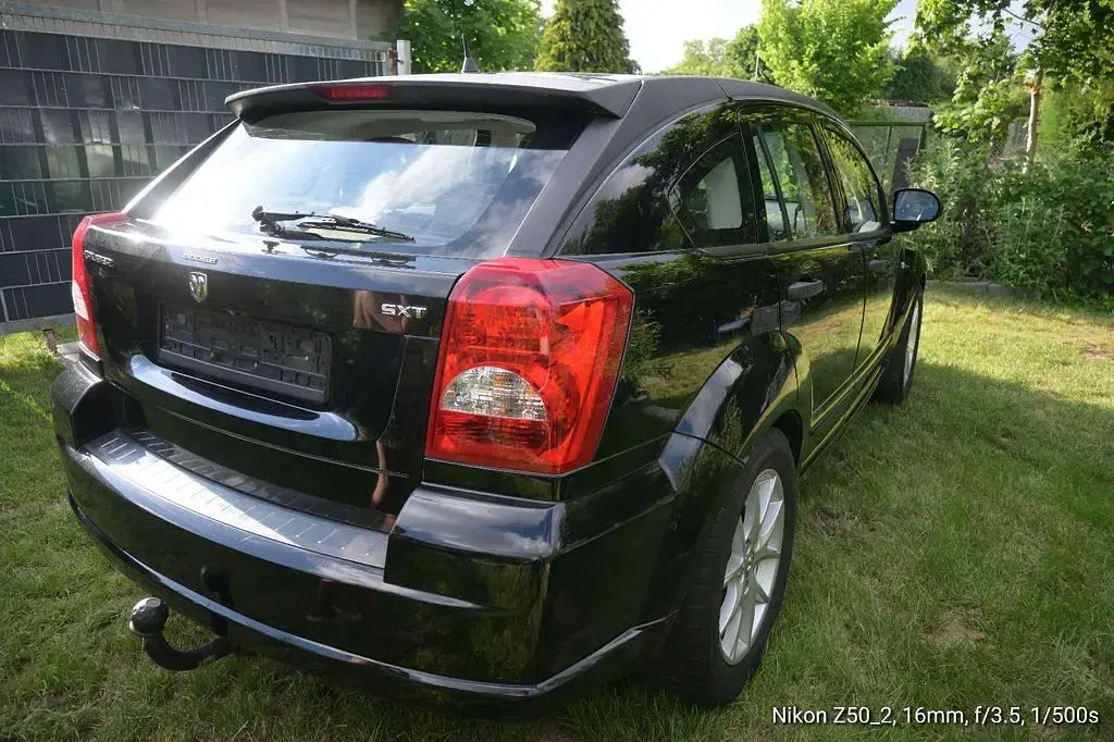 Gebraucht Dodge Caliber SXT 156 PS (114 kW) 2006 Schwarz Kleinwagen