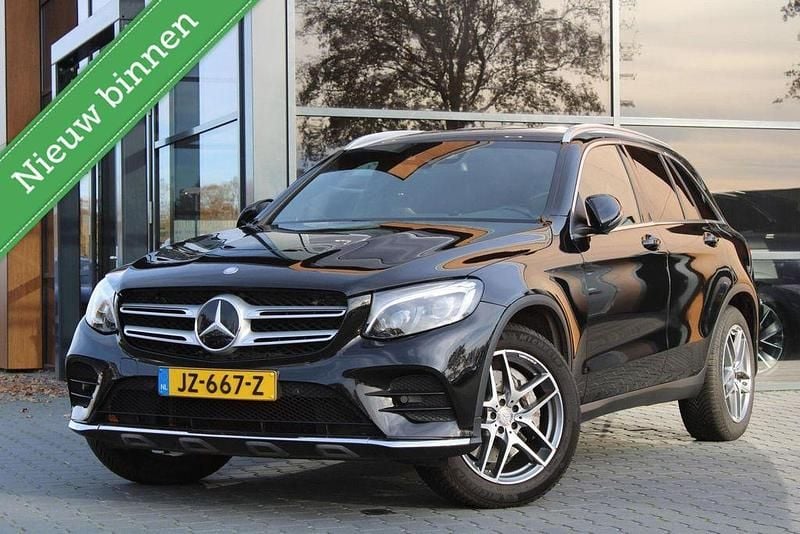 Schwarz Gebraucht 2015 Mercedes GLC250 AMG SUV | 18.450 € (Superpreis) - Bild 1/4