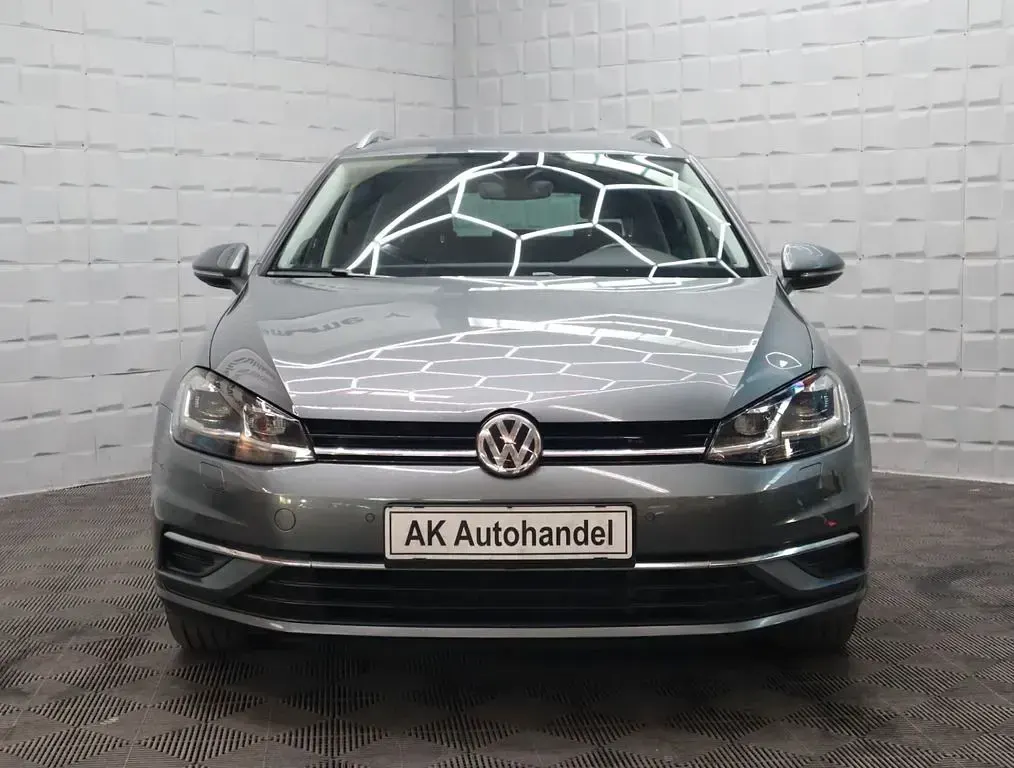 Gebraucht VW Golf VII Sound 150 PS (110 kW) 2017 Grau Kombi