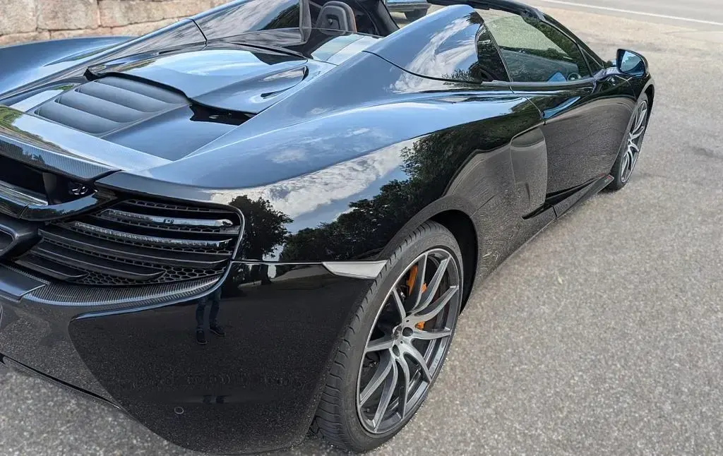 Gebraucht McLaren 650S 650 PS (478 kW) 2016 Schwarz Cabrio