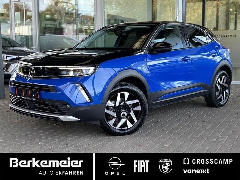 Perl blau voltaik blau Gebraucht 2023 Opel Mokka-e Elegance SUV | 19.425 € (Guter Preis) - Bild 1/4