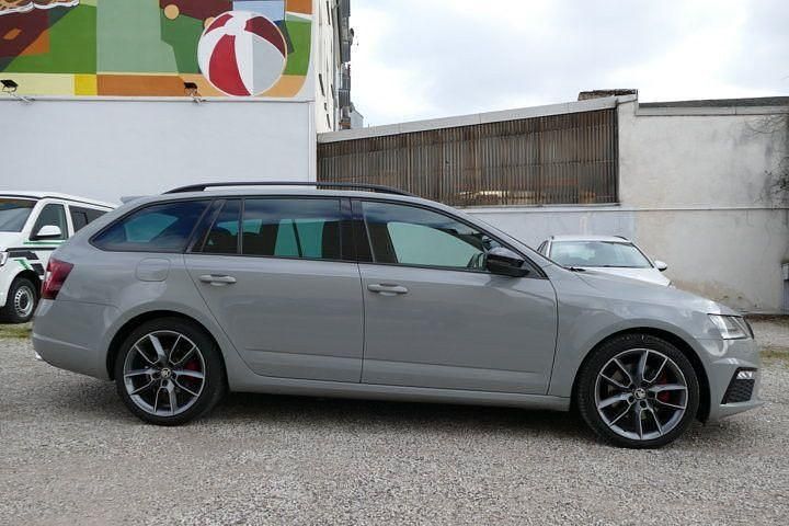 Gebraucht Skoda Octavia RS 184 PS (135 kW) 2020 Grau Kombi