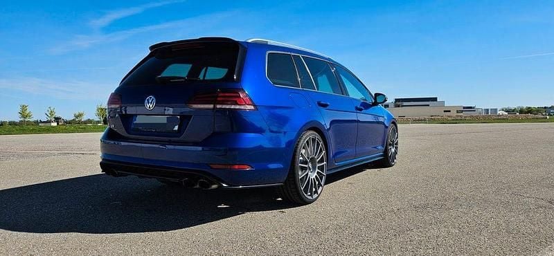 Second-hand VW Golf VII R 310 CP (228 kW) 2017 Albastru Break