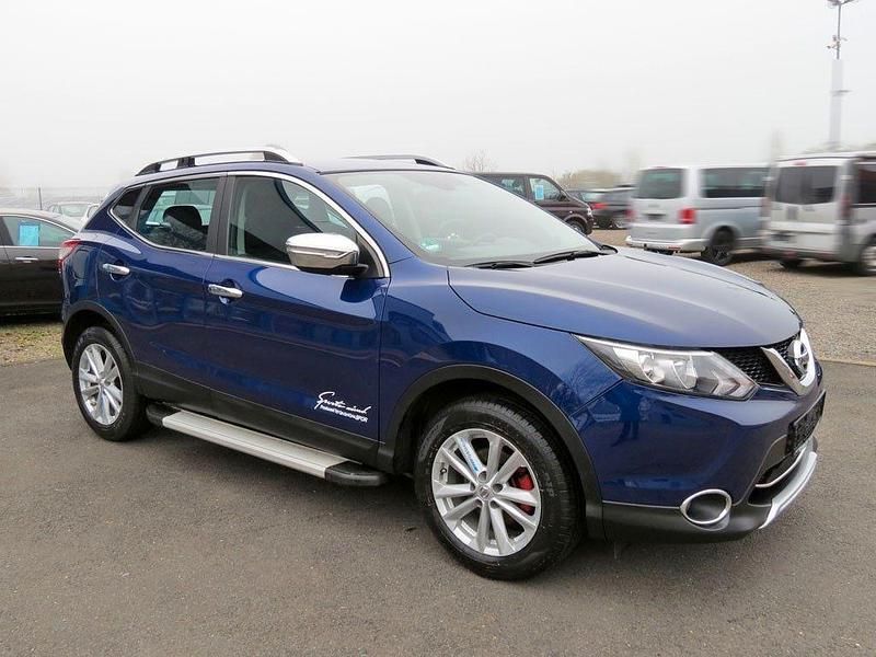 Gebraucht Nissan Qashqai Visia 116 PS (85 kW) 2014 Blau SUV