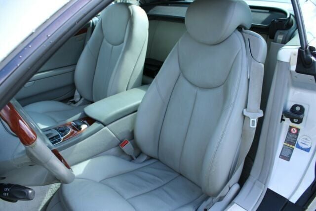 Gebraucht Mercedes SL500 306 PS (225 kW) 2005 Silber metallic Coupé