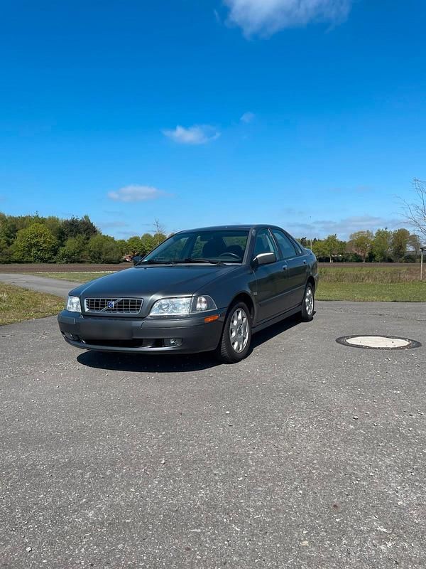 Gebraucht Volvo S40 108 PS (79 kW) 2002 Grau Limousine
