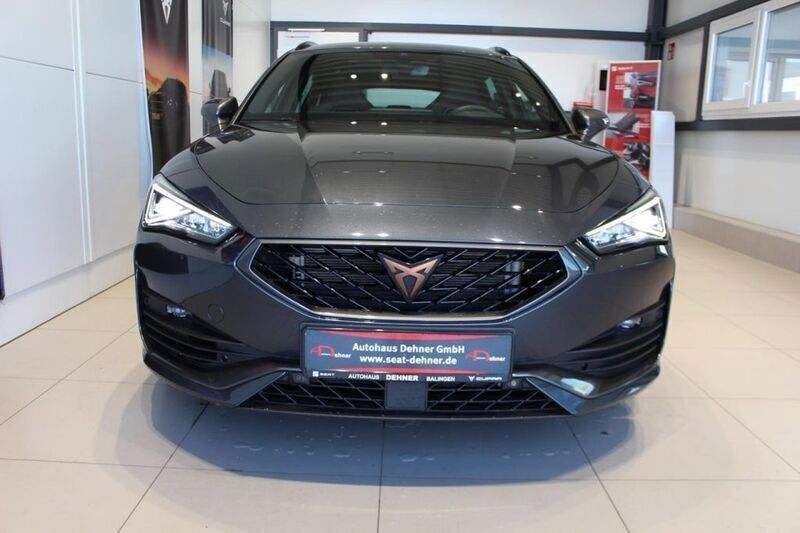 Gebraucht Cupra Leon VZ3 310 PS (228 kW) 2023 Magnetic grau Kombi