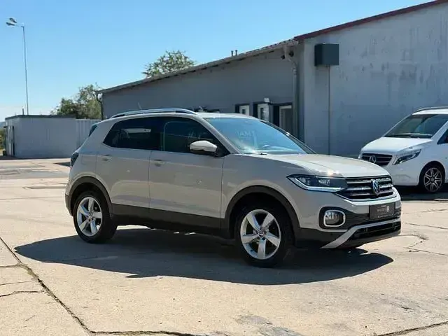 Gebraucht VW T-Cross IQ Drive 110 PS (80 kW) 2023 Grau SUV