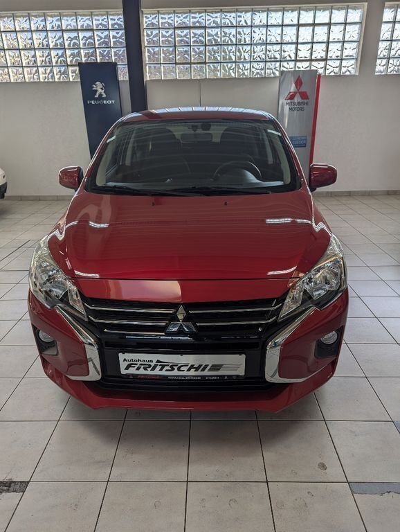 Rot Gebraucht 2022 Mitsubishi Space Star Select+ Limousine | 13.900 € (Etwas zu teuer) - Bild 1/4