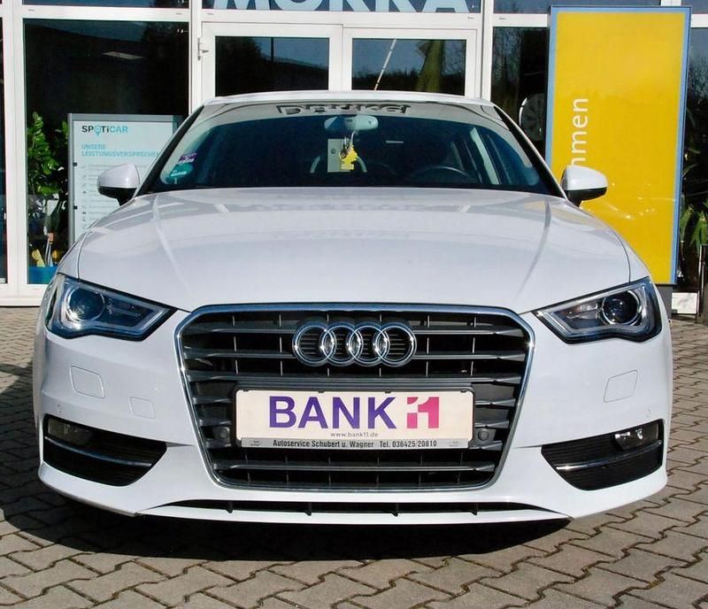 Gebraucht Audi A3 Ambition 122 PS (89 kW) 2013 Weiß Limousine